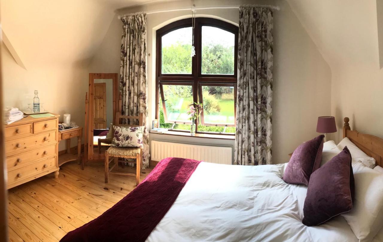 Tranquil Water Bed & Breakfast Midleton Exterior photo